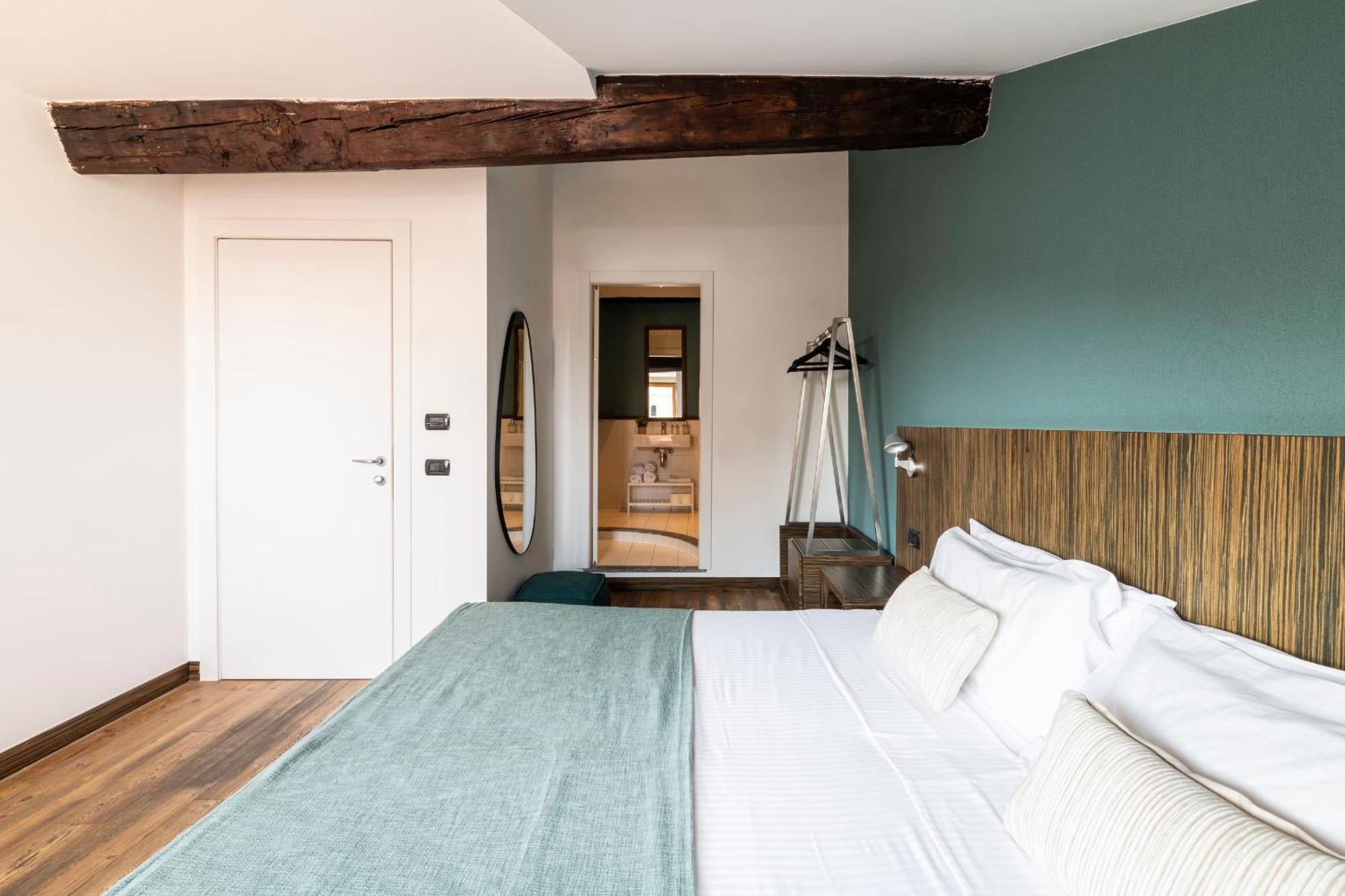 Easylife - Suite In Colonne San Lorenzo Milano Bagian luar foto